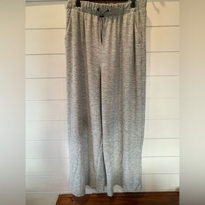 Old Navy Active Wide Leg Pants Light Gray Size L Tall